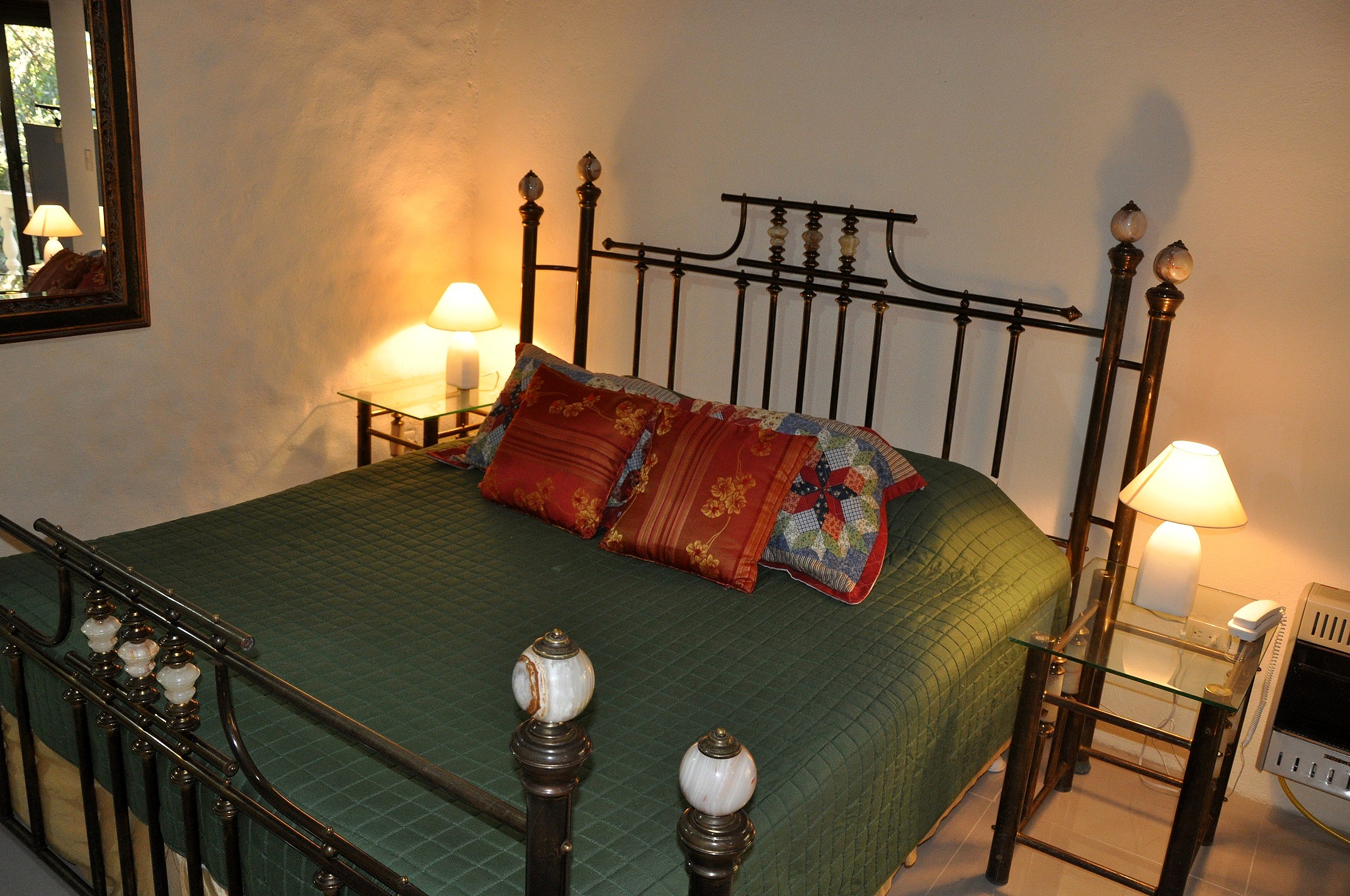 https://mountainlodgechetica.com/wp-content/uploads/2019/06/sevilla-2.jpg